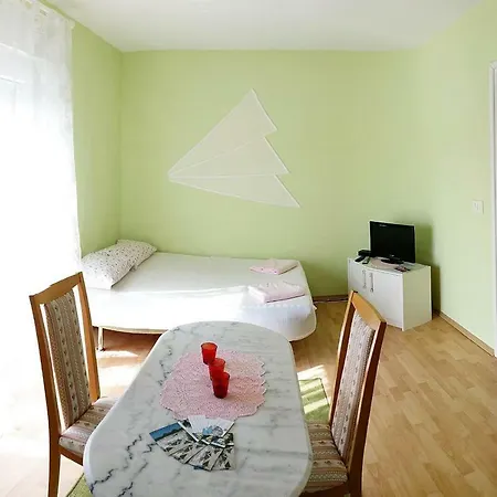 Studio 5282a Apartman